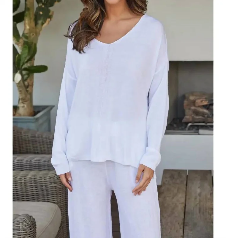 Mineral Wash Sweater In White Oversized Loose Flowy