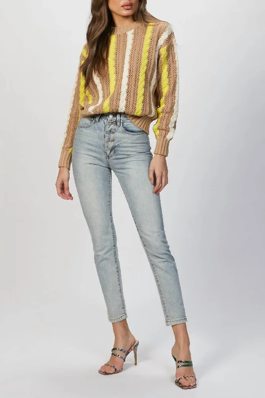 Cable-Knit Sweater In Beige Herringbone Houndstooth Plaid