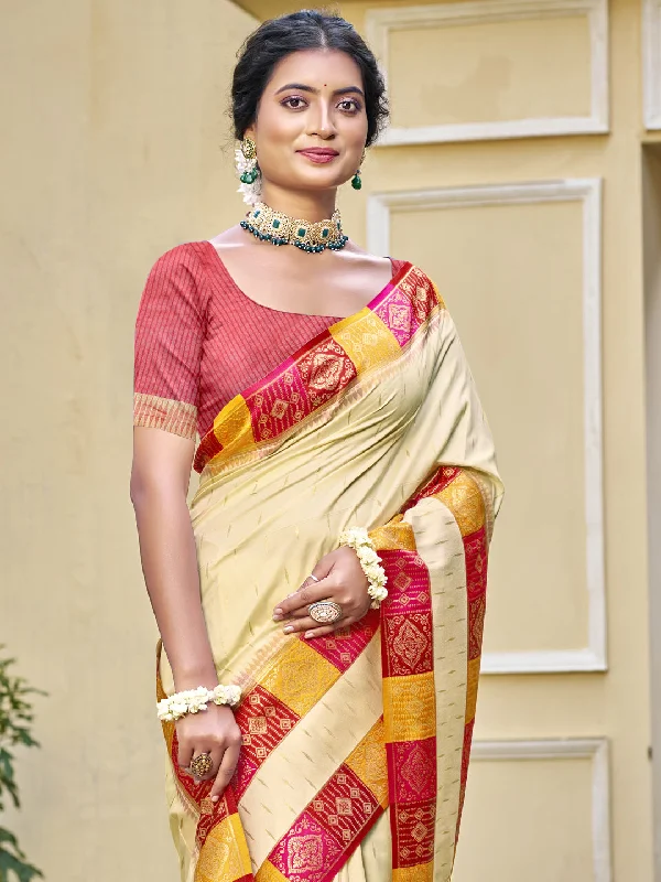 Women Cream Silk Saree With Un Stitched Blouse Balloon Sleeve Blouse