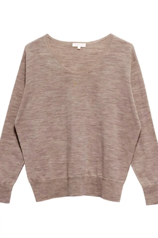 Yuumi Sweater In Brown Thin Thick Dense