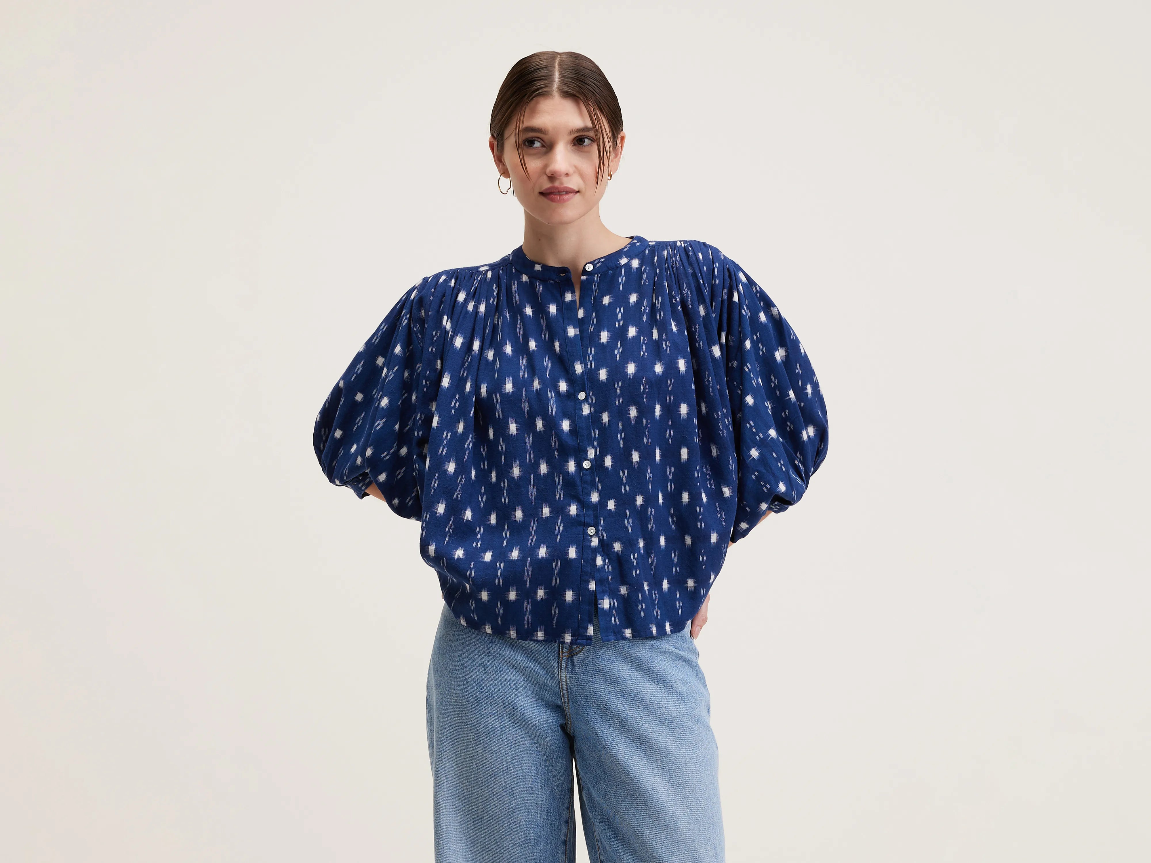 Ink cropped blouse (242 / W / COMBO A) Silky Draped Blouse