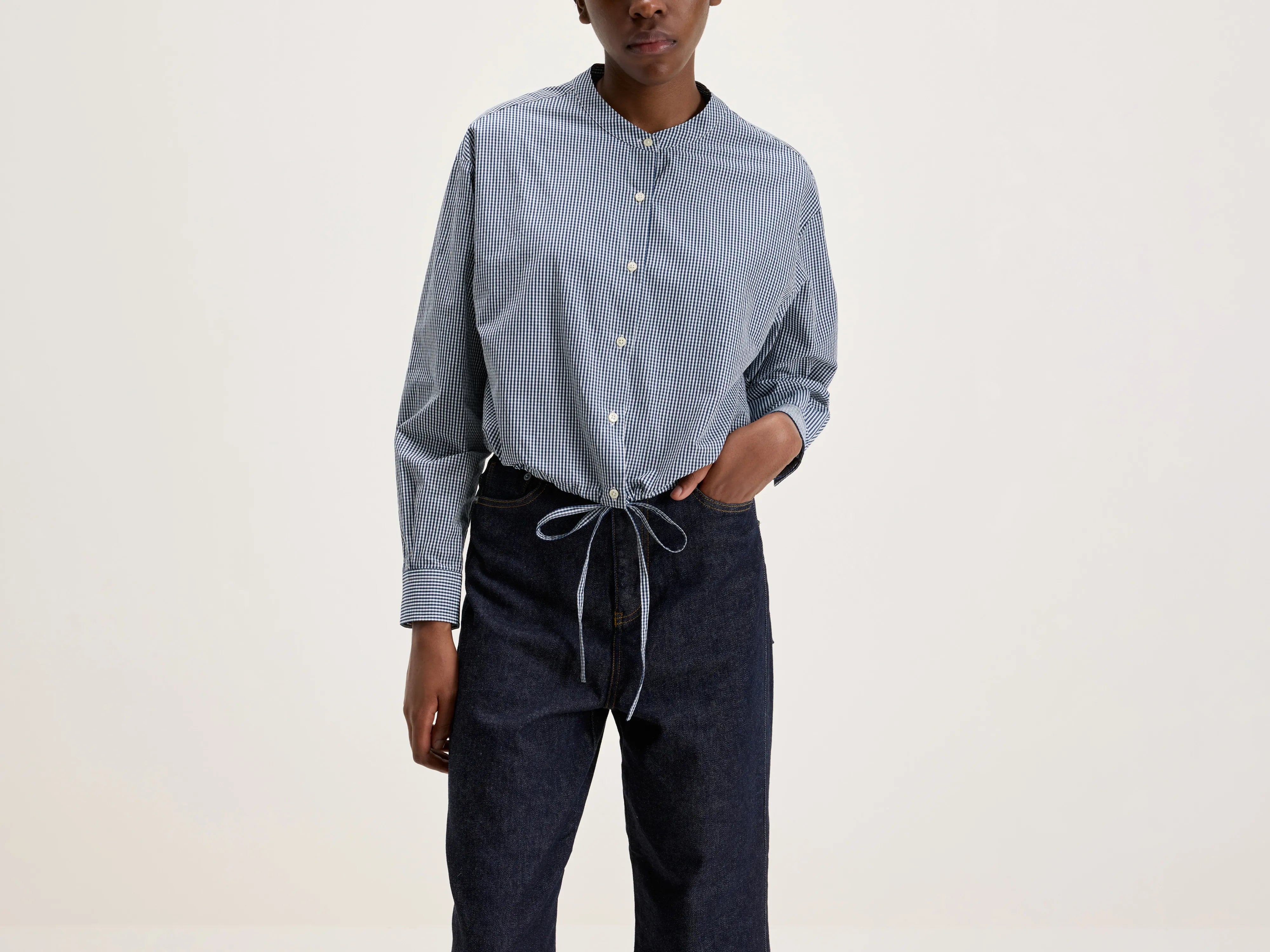 Lucy Blouse (242 / W / NAVY) Modern Work Blouse