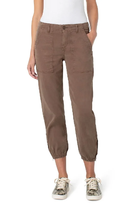 Liverpool Crop Utility Pant with Zip Hem Chic Faux Leather Pants