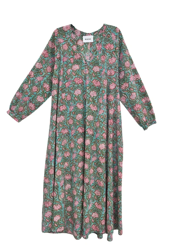 Denni Weekend Dress- Pink Lily Pond