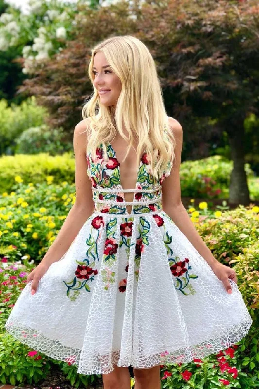 Simple Short Lace White Homecoming Dress with Appliques V Neck Short Prom Dress WK735 Simple Short Lace White Homecoming Dress with Appliques V Neck Short Prom Dress WK735