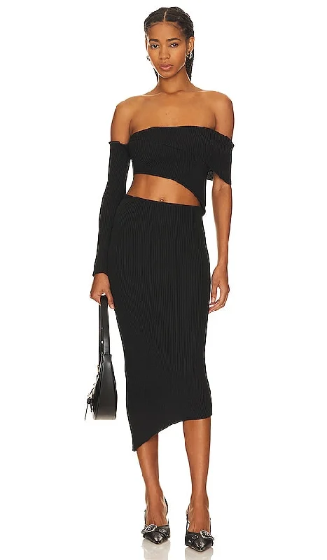 Baobab Botanico Off The Shoulder Maxi Dress in Black Comfortable Cotton Maxi Dress