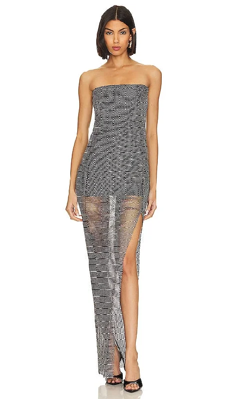 Santa Brands Maxi Dress With Open Shoulders in Black Stylish Maxi Dress with Pleats