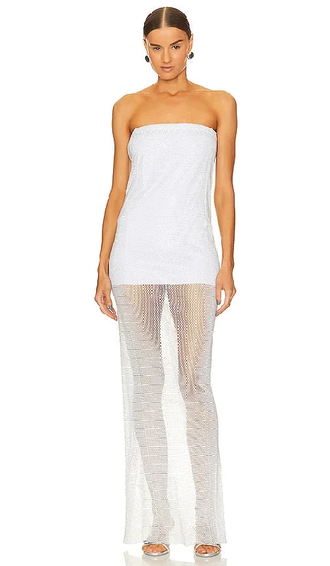 Santa Brands Maxi Dress With Open Shoulders in White Elegant Velvet Maxi Dress
