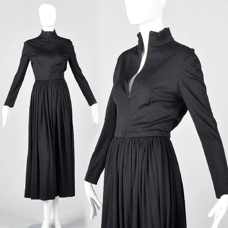 Small 1970s Black Zip Front Maxi Dress Elegant Maxi Dress with Belt