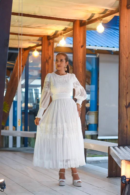 Sophisticated Maxi Dress White Fashionable High-Waist Maxi Dress