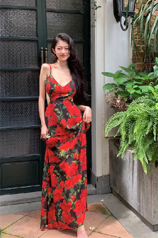 Roses are Rosie Red Floral Vintage Spaghetti Strap V-Neck Long Vacation Summer Maxi Dress Fashionable High-Waist Maxi Dress Roses are Rosie Red Floral Vintage Spaghetti Strap V-Neck Long Vacation Summer Maxi Dress Fashionable High-Waist Maxi Dress