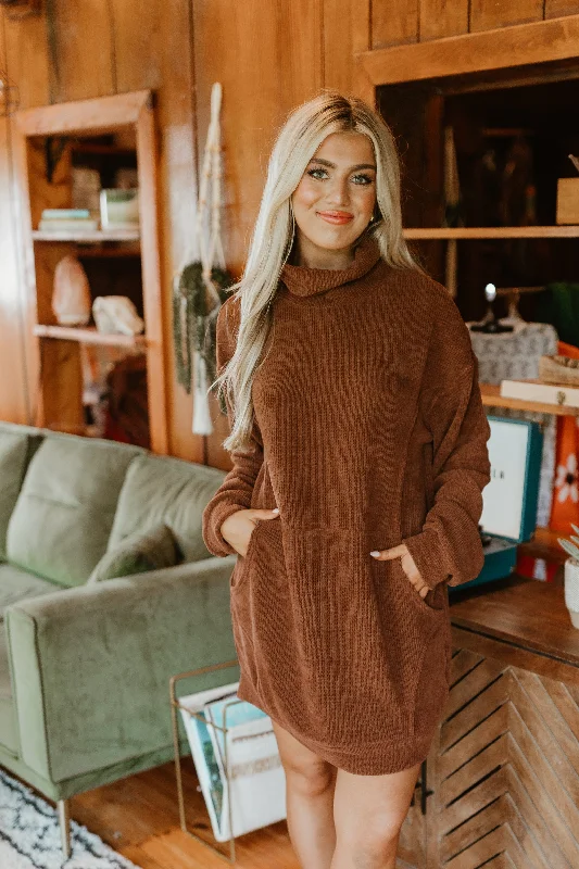 Chestnut Turtleneck Sweater Mini Dress Comfortable One-Shoulder Mini Dress