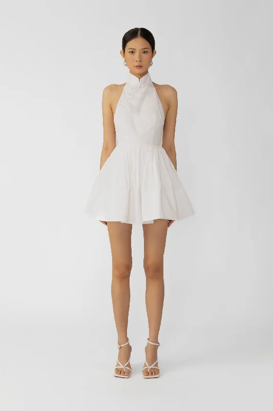 Hilly Mini Dress Chic Mini Dress with V-Neck