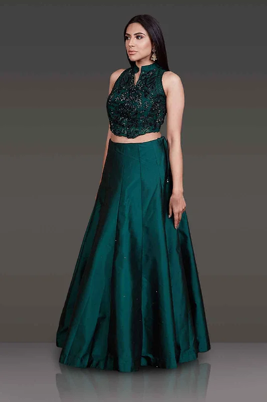 Velvet Laser Cut Emerald Green Crop Top With Tafta Silk Bottle Green Skirt corduroy skirt durable Velvet Laser Cut Emerald Green Crop Top With Tafta Silk Bottle Green Skirt corduroy skirt durable