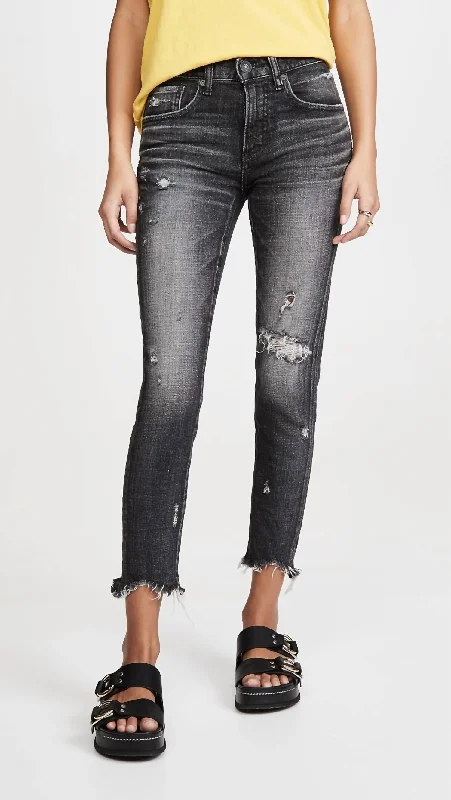 Glendele Skinny Jeans In Black Fashionable Relaxed Fit Denim